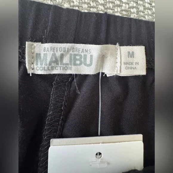 Women’s Barefoot dreams Malibu PJ set Medium - Picture 4 of 12